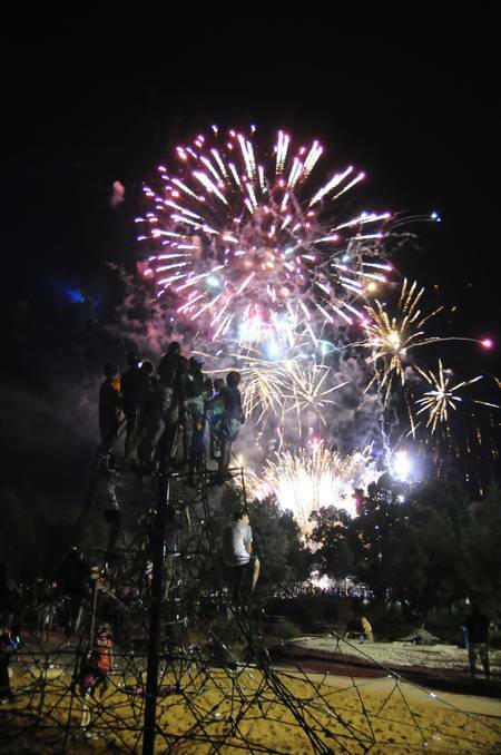 BATHURST: New Year's Eve at Victoria Park. Photo: CHRIS SEABROOK