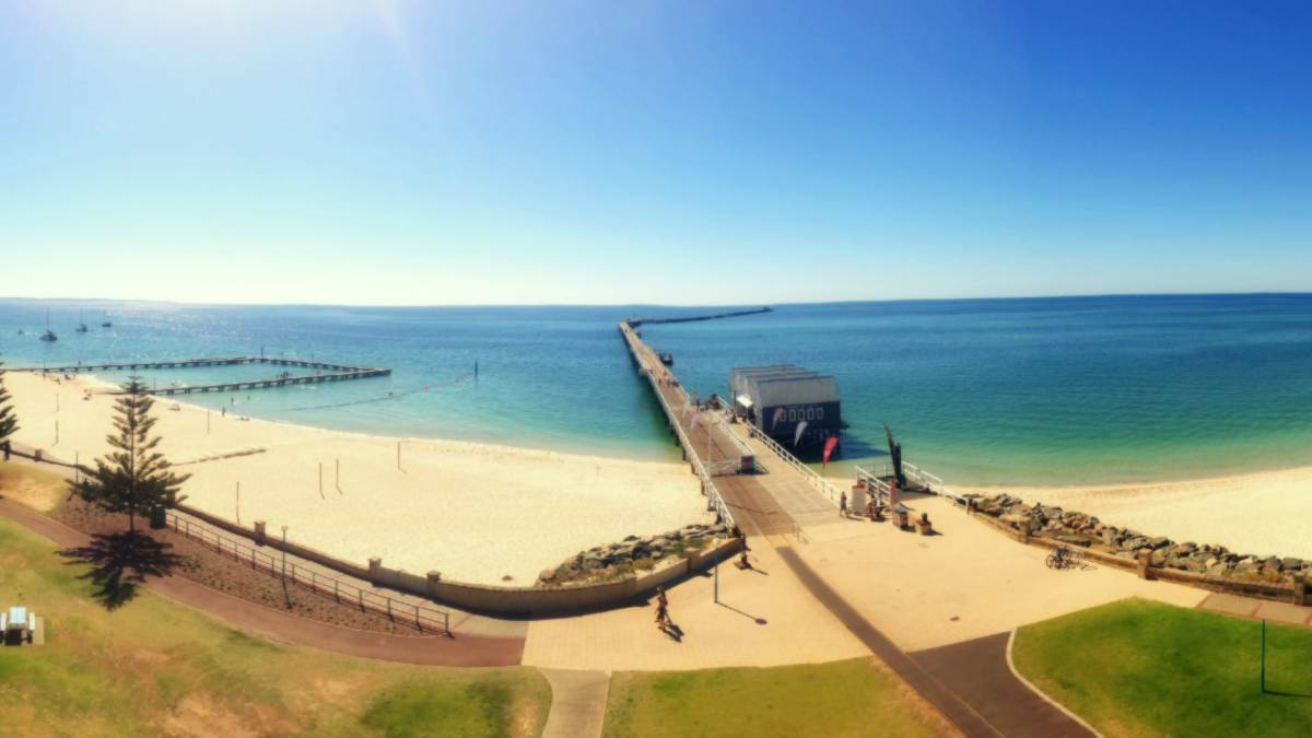 August 27 will go down in the history book as Busselton's hottest August day on record. 