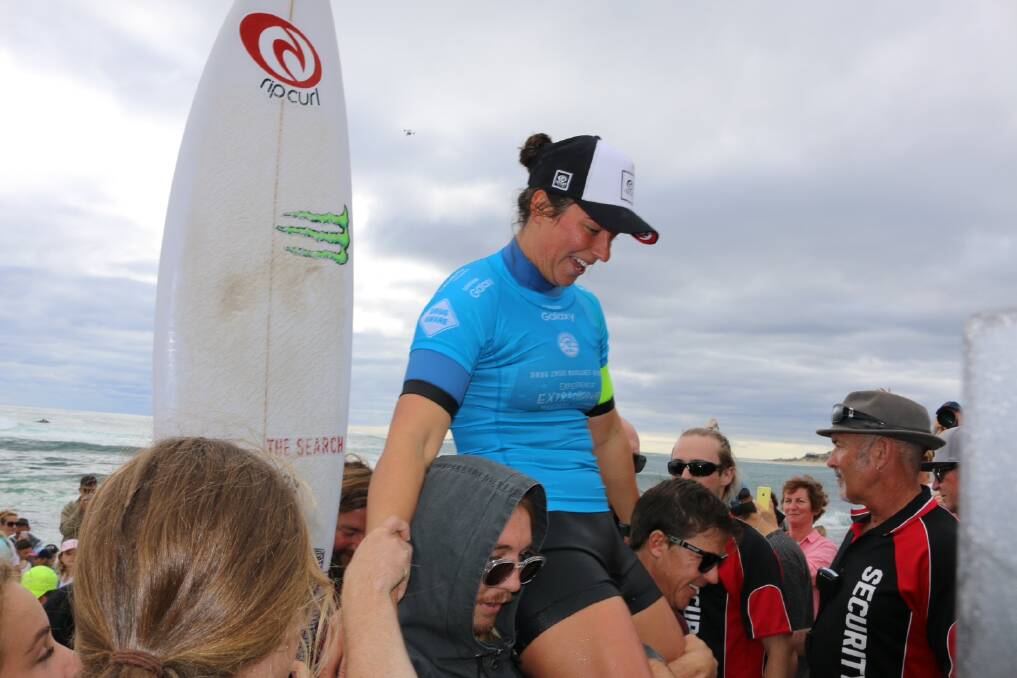 Tyler Wright celebrating a win at the 2016 Drug Aware Margaret River Pro.