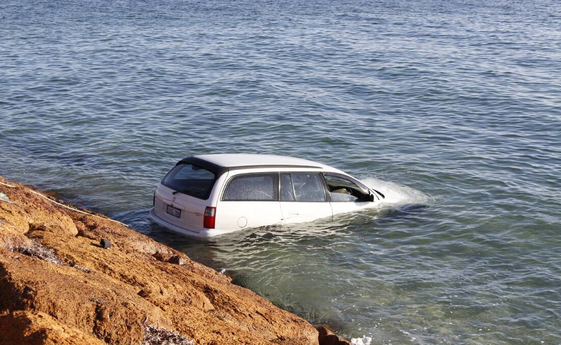 Submerged: Car launched like a rocket into Geographe Bay on Monday morning. Photo: Ray Walker.