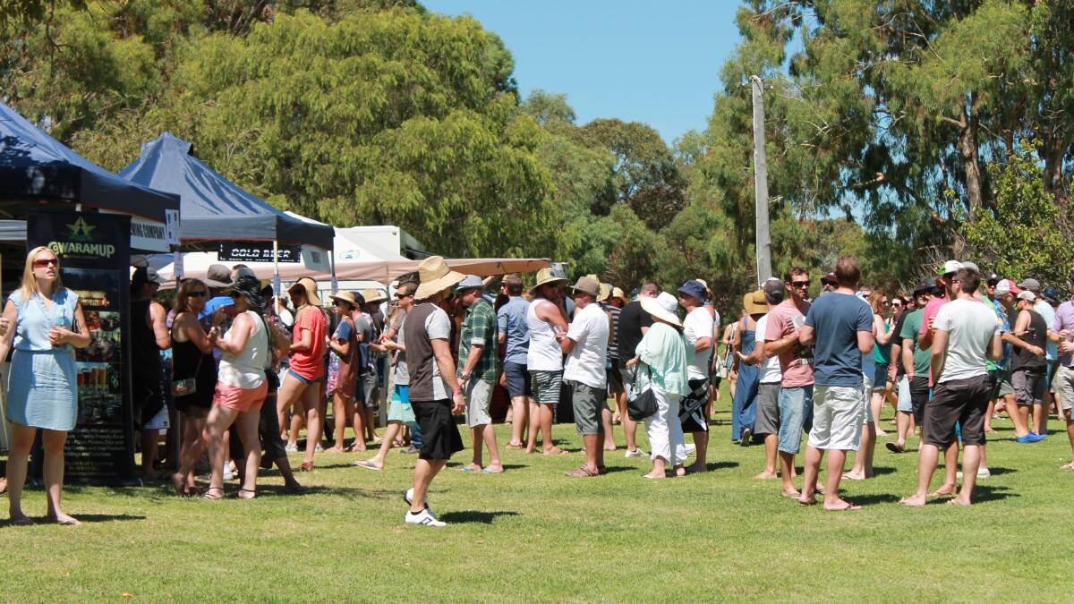 The crowd has heaps of choice with a wide selection of breweries at Old Broadwater Farm.
