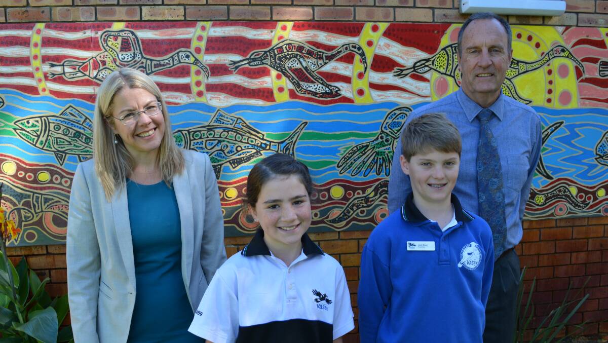 Vasse MP Libby Mettam with Vasse Primary School Principal Brian Devereux and students Lily Burns and Head Boy Josh Burns.