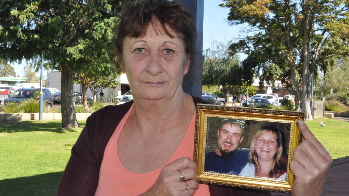 Busselton mother Trena Galonksi holds a picture of her son Daniel and sister-in law Dianne Heath.