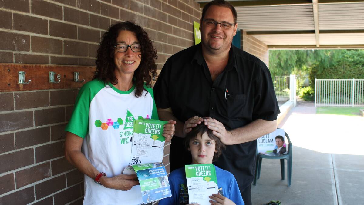 Debbie Chambers with Jeremy and Rowan Baker at West Busselton Primary. 