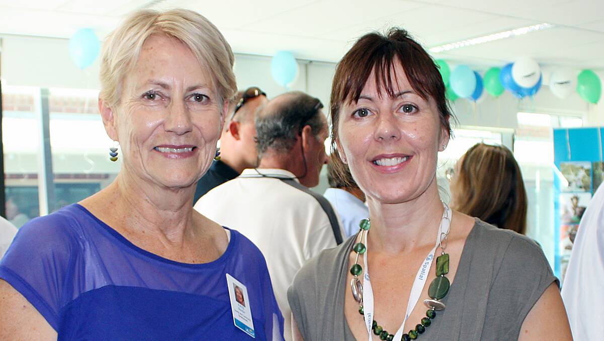 The Community Resource Centre threw open its doors with a sundowner to celebrate its official opening.