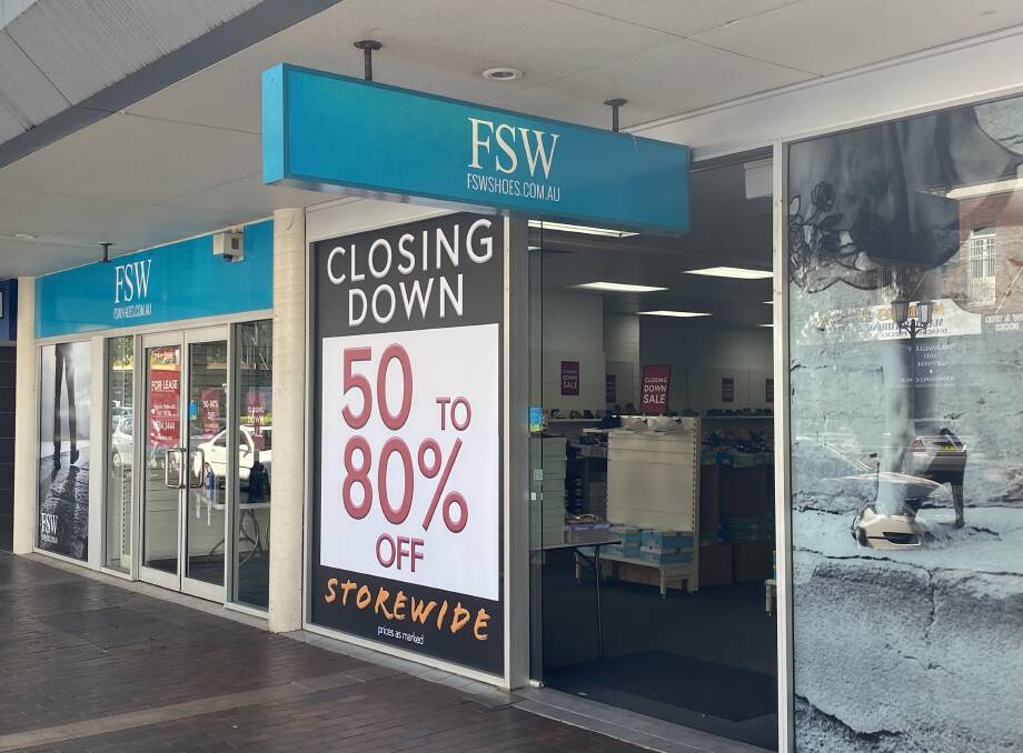 After more than a decade in operation, the Dubbo shoe shop is closing this week after a "slow decline".