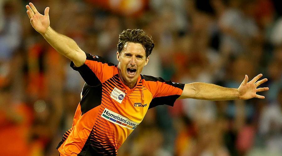 Cricket royalty Brad Hogg will be one of three Australian cricket legends to headline the clinic later this month. Photo: Supplied.