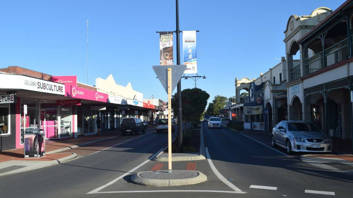 Council approve changes to the alfresco dining policy in Busselton