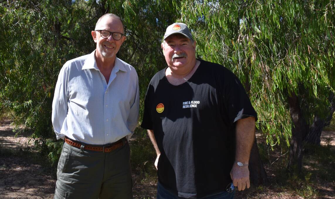 The Injidup Residents Association representative Kevin Singer with Kim Wilkie from the Minderoo Foundation.