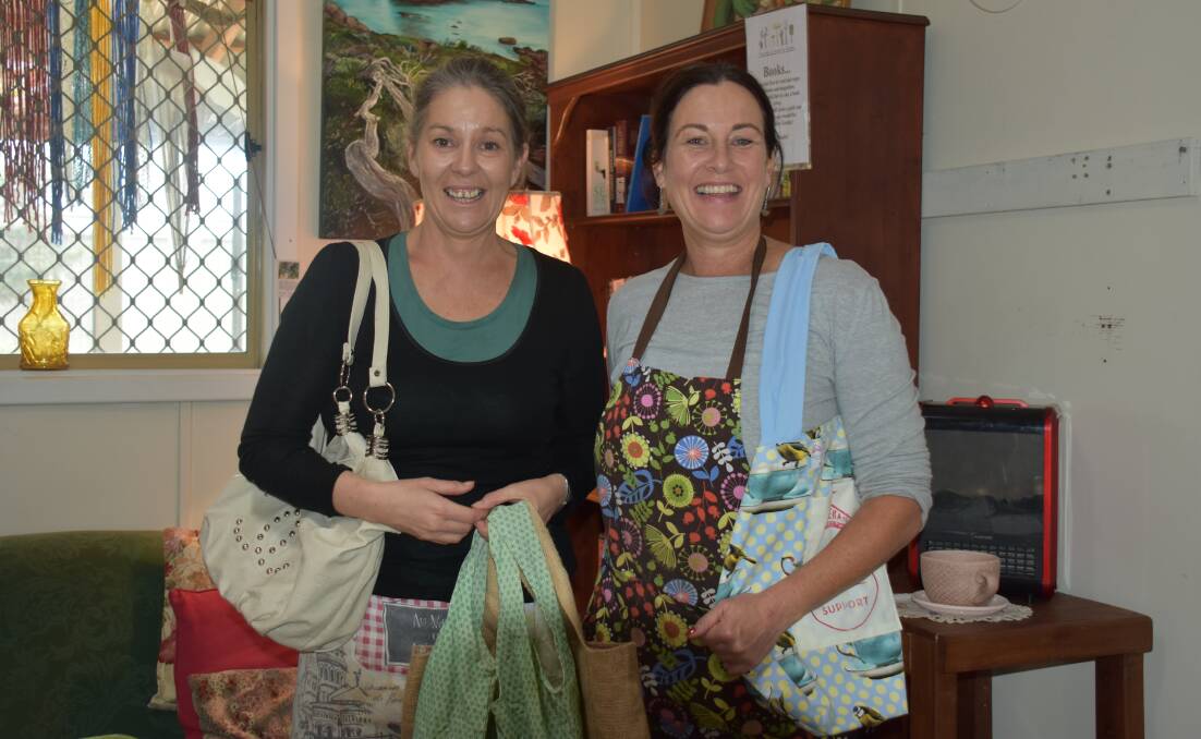 Pepi Cafe owner Bernie Muntz and Lisa Goldsmith will be collecting the handbags at the cafe for Share the Dignity - It's in the Bag.