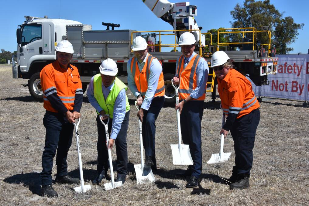 Western Power team leader Gary Smith, Perkins managing director Dan Perkins, WP chief executive officer, Guy Chalkley, Engineering Minister parliamentary secretary Reece Whitby and team coordinator Murray Wrigglesworth.