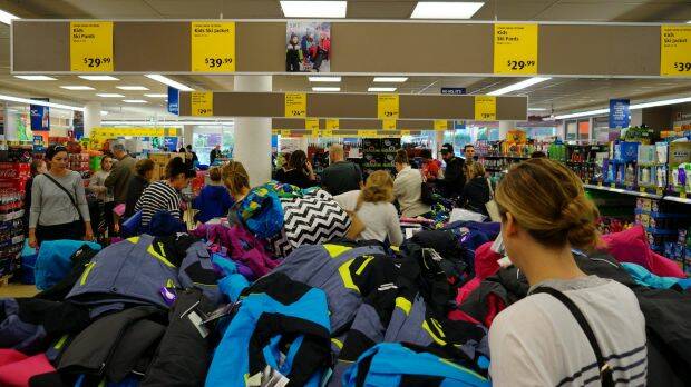 Chaotic scenes in an Aldi store in Melbourne during the ski sale last year