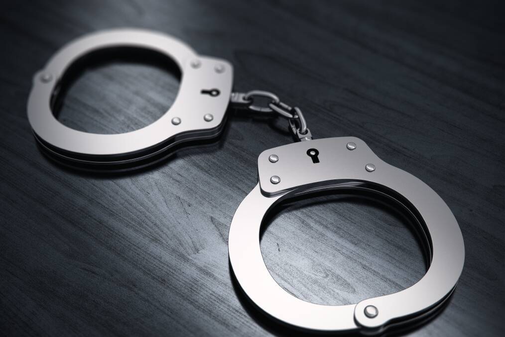 Three juveniles, one adult arrested and charged for torching car and for committing burglaries in Busselton over Easter weekend. Photo: iStock 