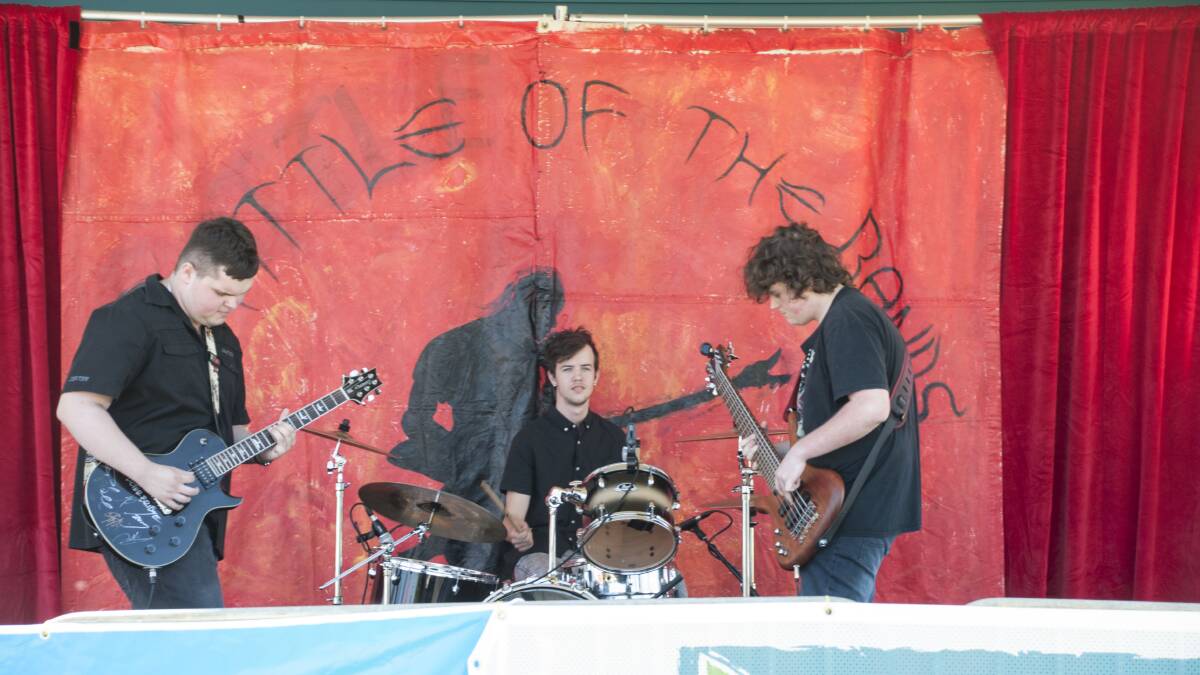 Volatus perform at Battle of the Bands. Image Wendy Slee.