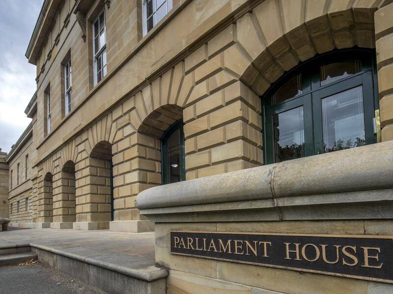 A parliamentary report has recommended increasing the size of Tasmania's lower house by 10 MPs.