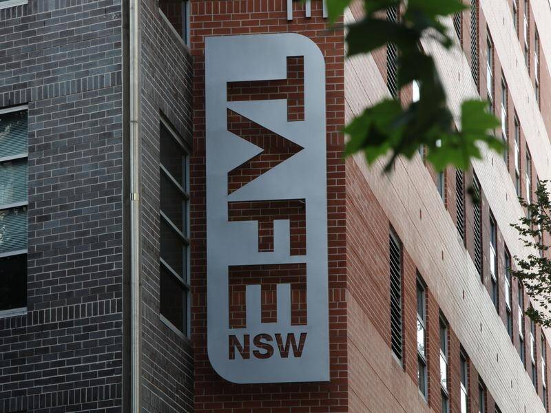 The NSW government is promising 100,000 extra TAFE places a year, for a total of 700,000 by 2023.