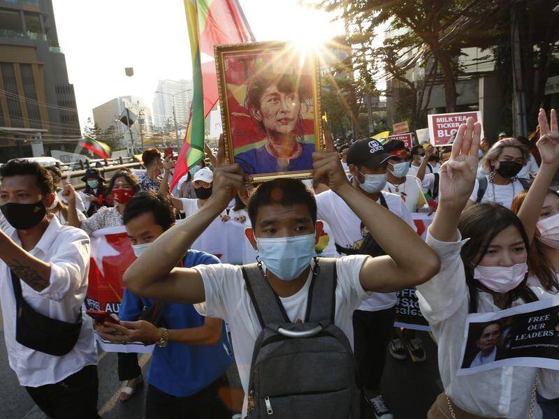 Anti-government protesters have marched in Thailand's capital of Bangkok.