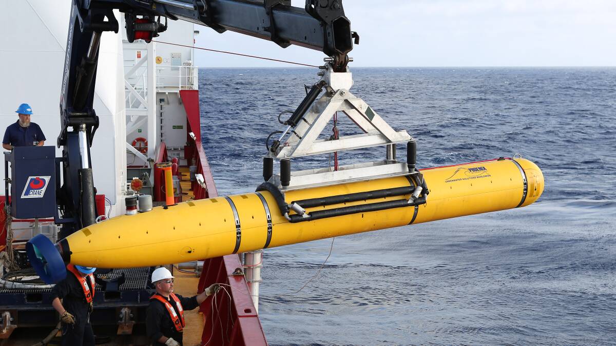 The Phoenix Autonomous Underwater Vehicle (AUV) Bluefin-21 is deployed in the search for missing Malaysia Airlines flight MH 370 on April 14, 2014. Pic: Leut. Kelli Lunt/Australia Department of Defence via Getty Images