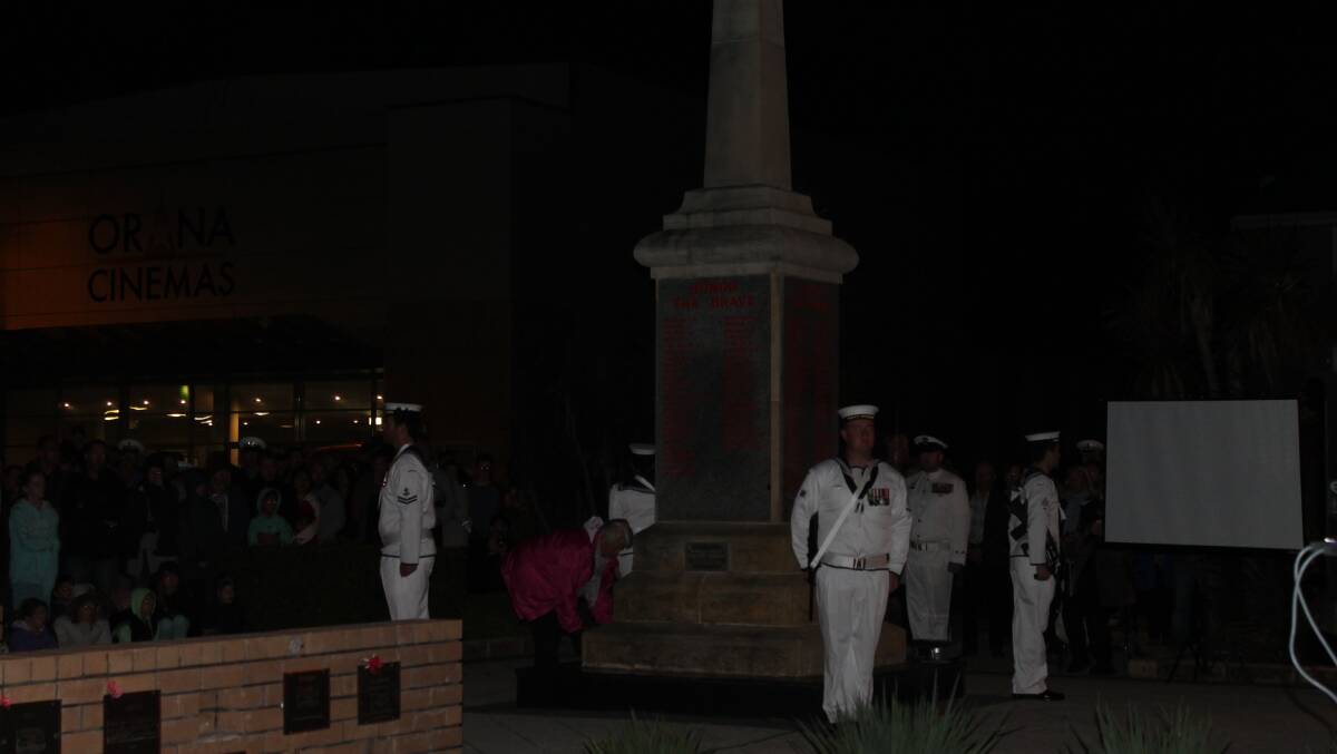 Hundreds packed Busselton's Memorial Park to remember the fallen for the Anzac Day dawn service.