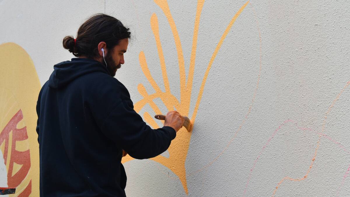 Street art honours culture