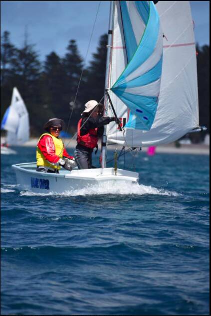 Blue Over sailing in the junior state Pelican championships.