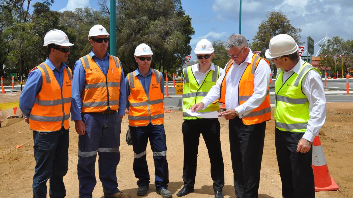 Fulton Hogan project team Jose Galasso, Josh Weaver and Paul Newman, Project manager for Main Roads Matt Coppen, Transport Minister Troy Buswell and South West regional manager for Main Roads Brett Belstead. 